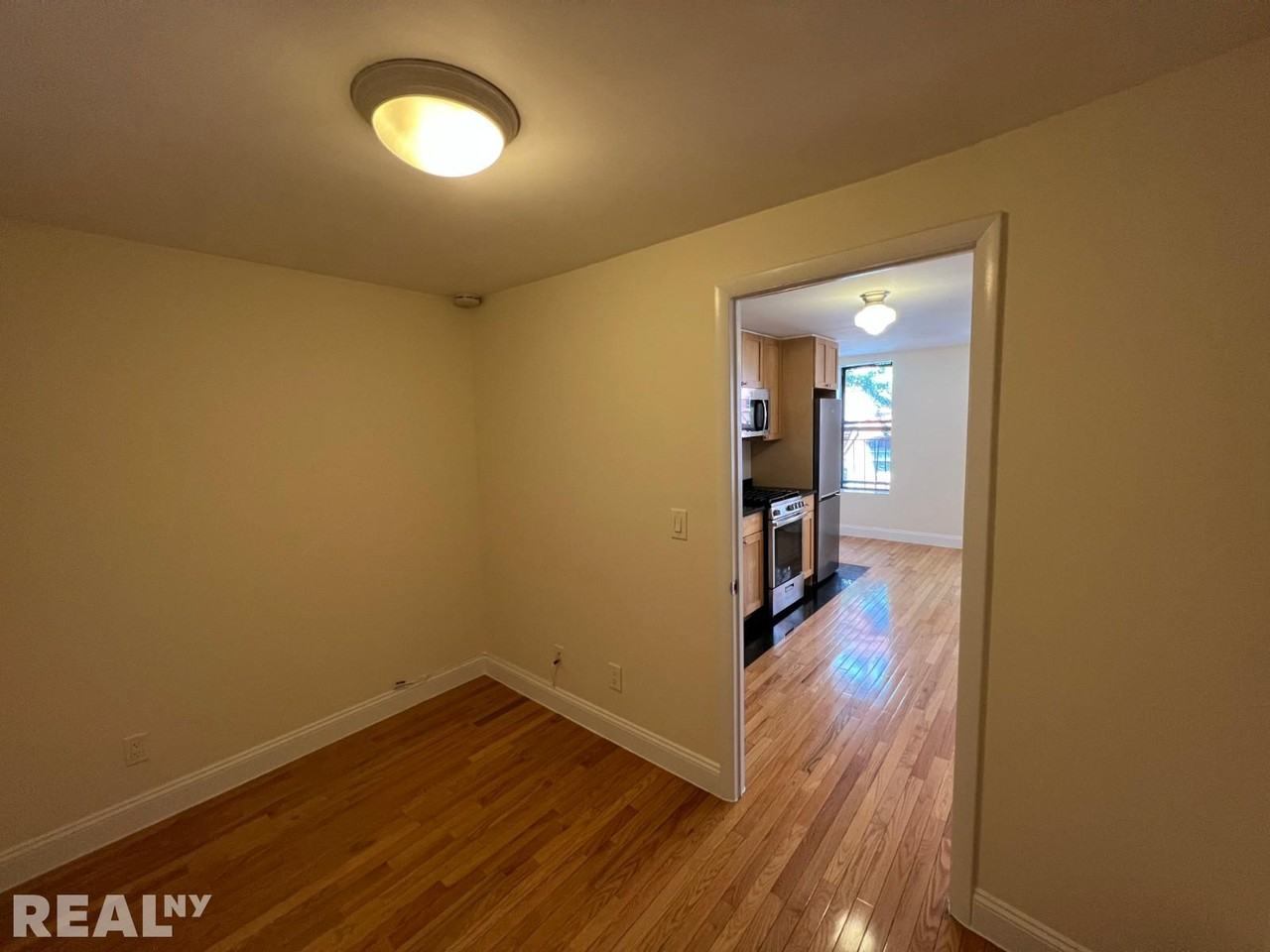 Mott St #2F - Photo 6 of 7