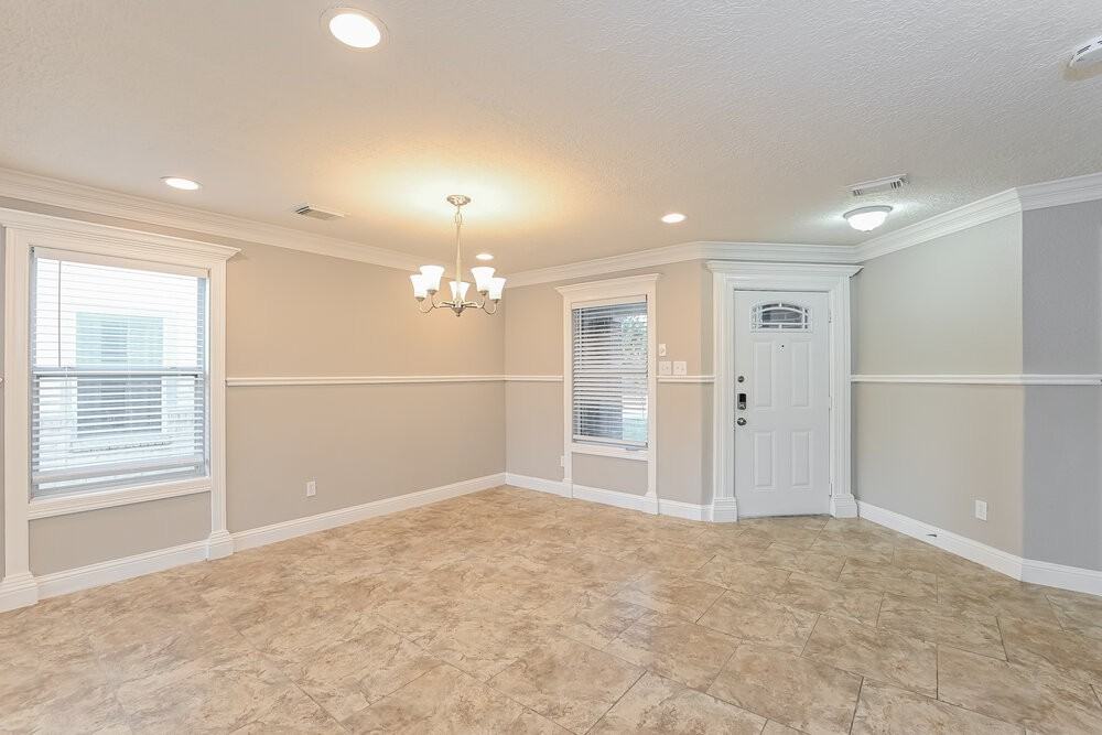 11230 Wild Goose Dr - Photo 5 of 17