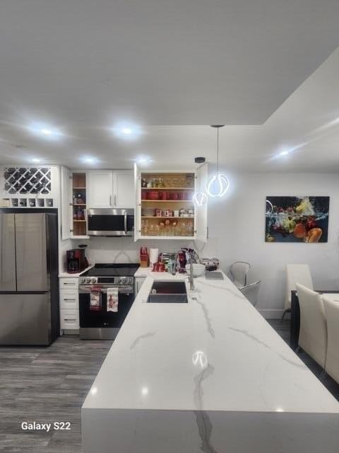 14721 Bonaire Blvd #301 - Photo 4 of 47