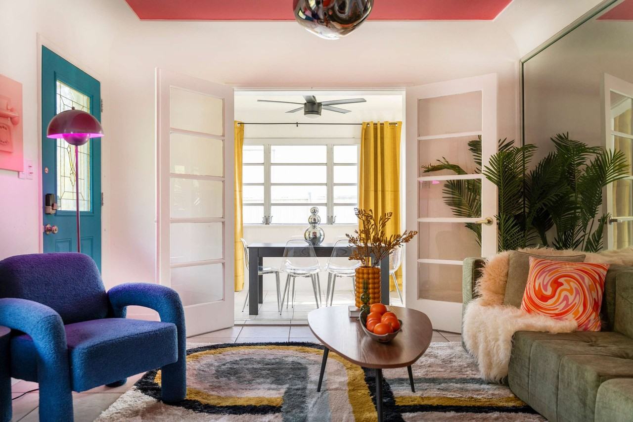 260 Ne 45th St #1241891P - Photo 7 of 34