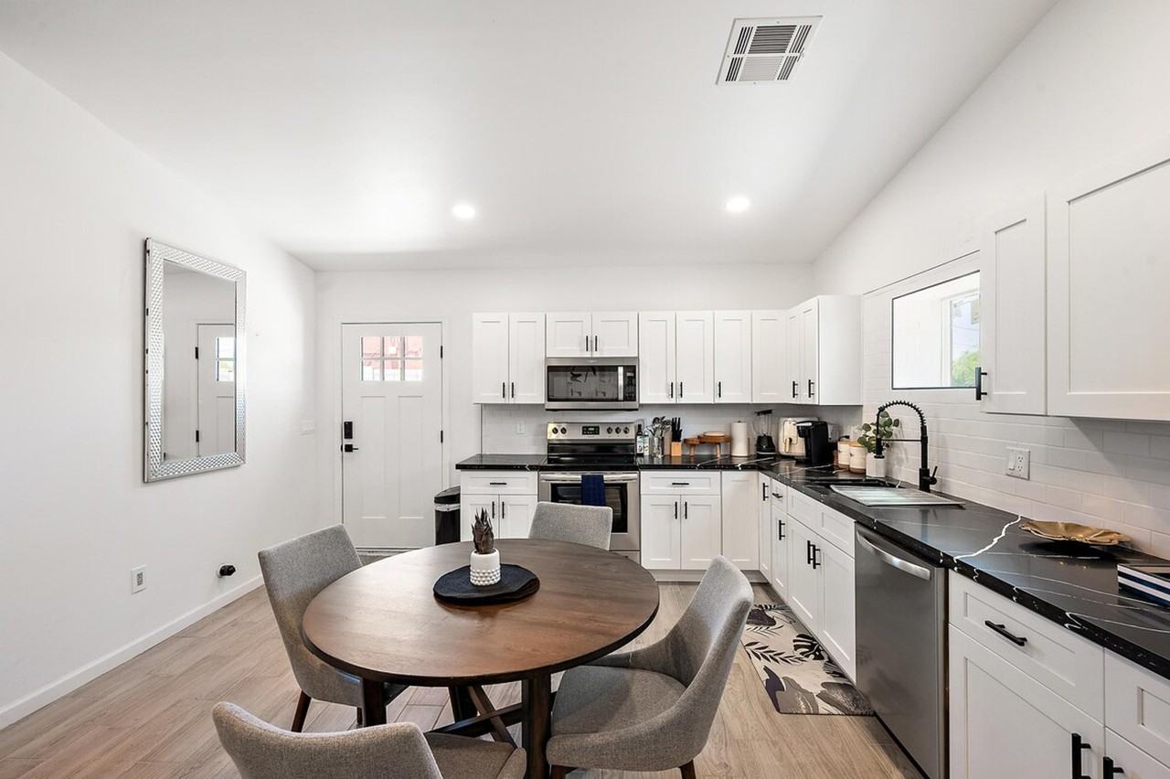 5148 N 22nd Ave #1244330P - Photo 5 of 19