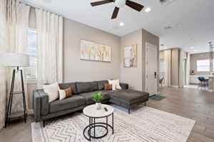 featured image of 1913 E Rosemary Dr