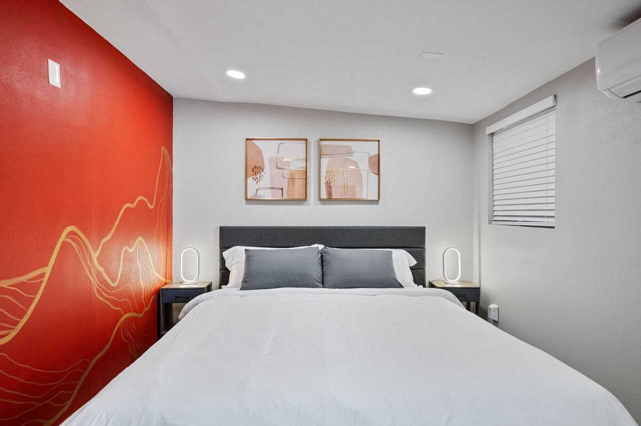 4117 W Virginia Ave #1244356P - Photo 4 of 15