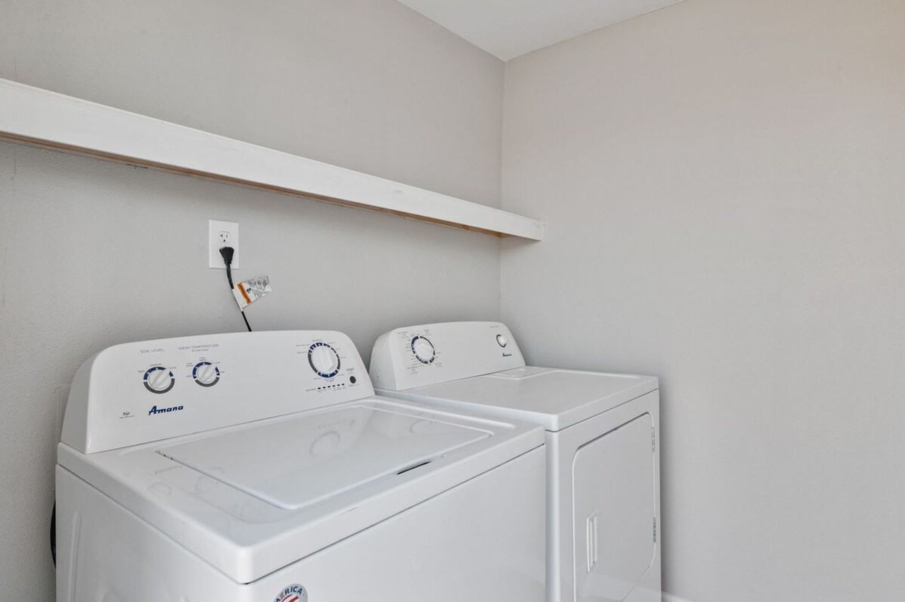 4117 W Virginia Ave #1244356P - Photo 5 of 15