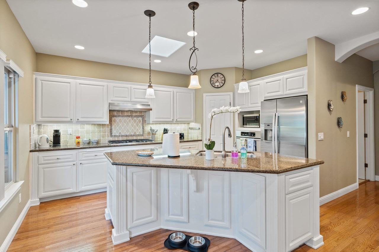 2357 Bittern St #1244465P - Photo 3 of 28