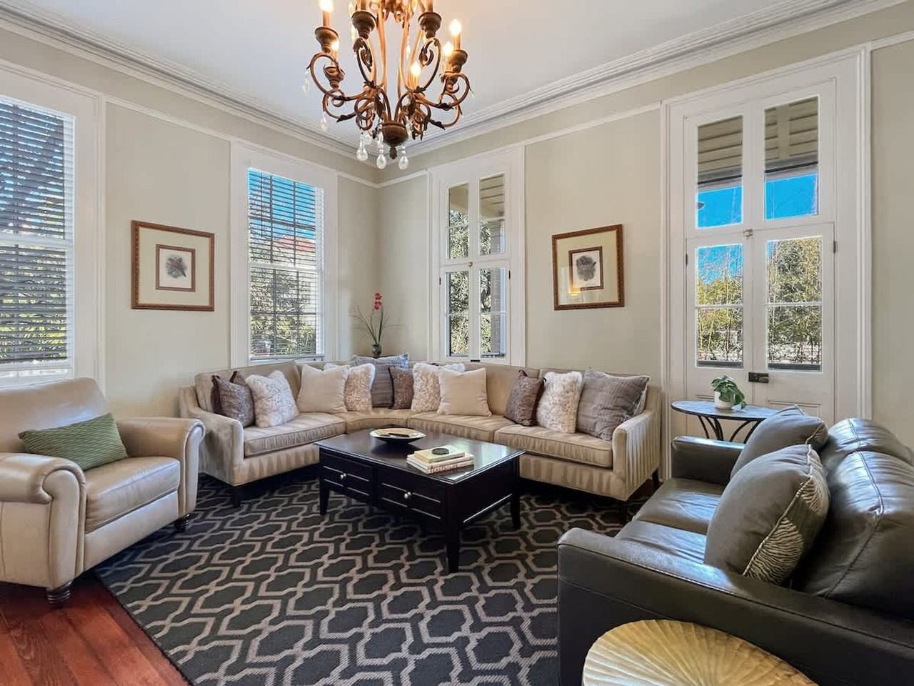 209 West Bolton Street - Photo 3 of 50