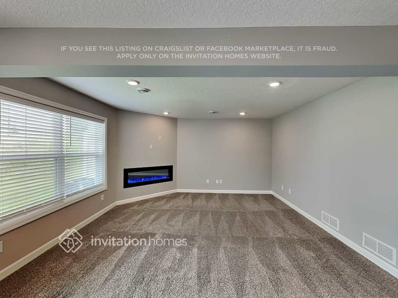 9654 Canter Ct - Photo 4 of 19