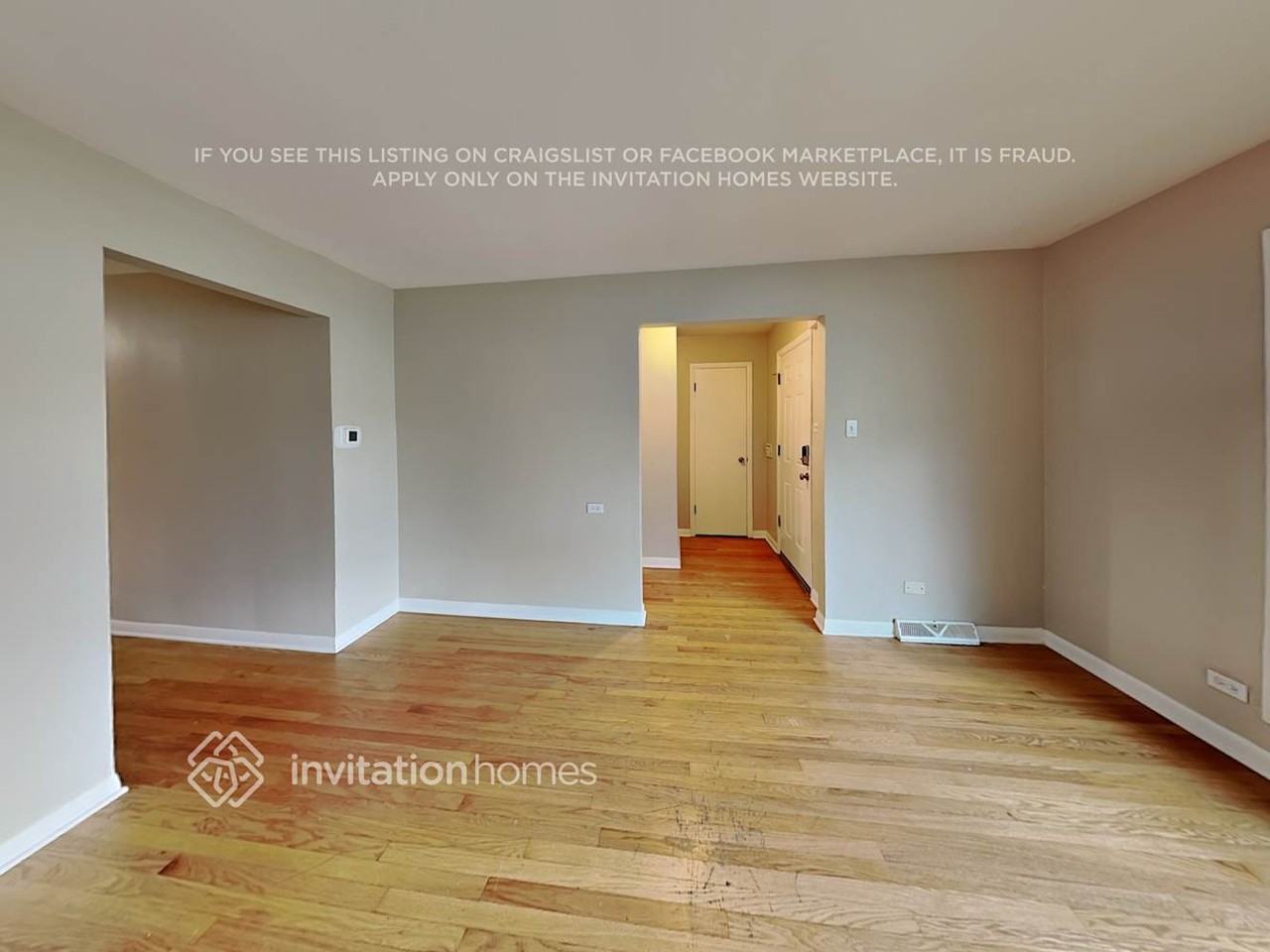 10111 S 53rd Ave - Photo 6 of 19