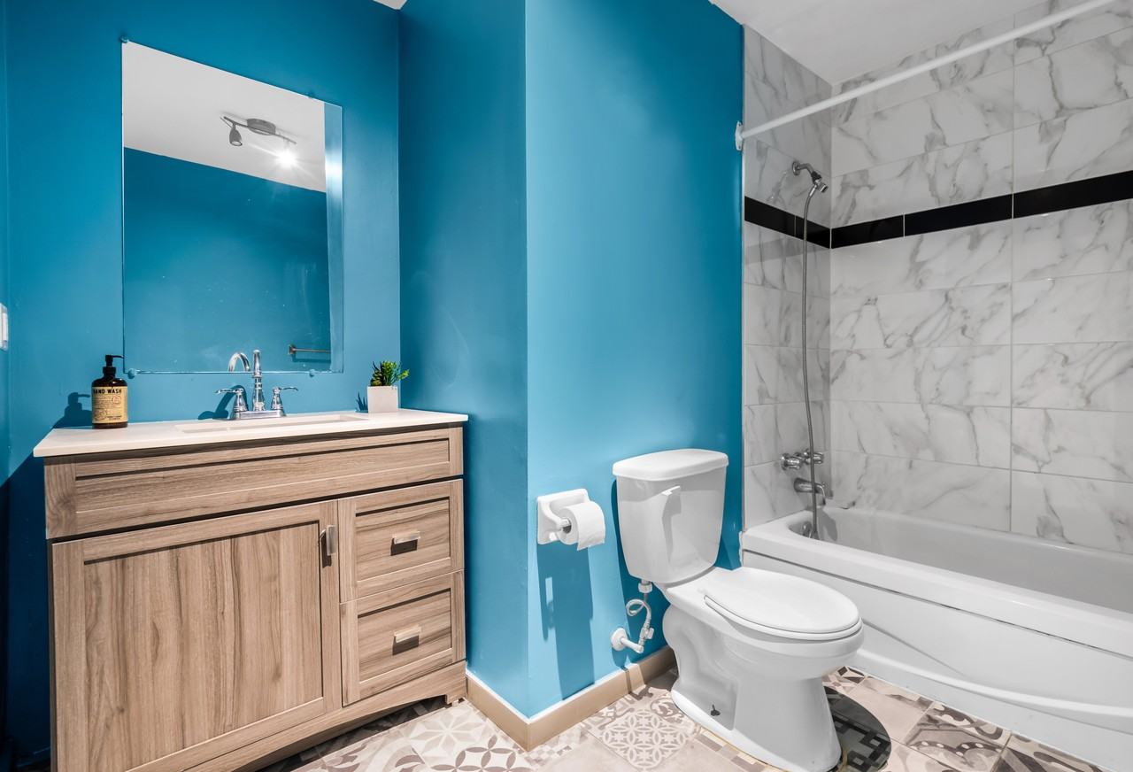 99 Rue Delinelle - Photo 2 of 12