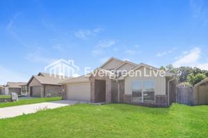 featured image of 2111 Tallgrass Ter