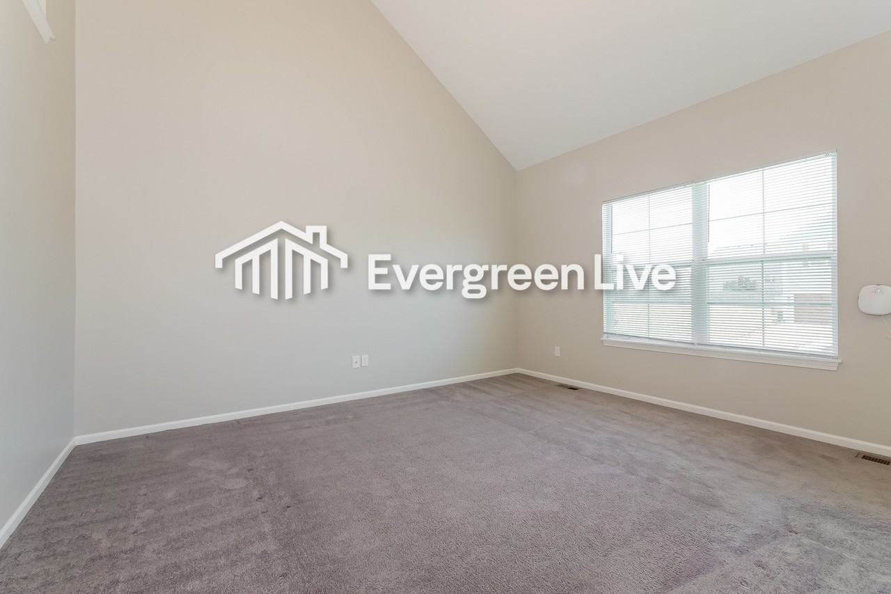 9810 E 219th Cir - Photo 3 of 20