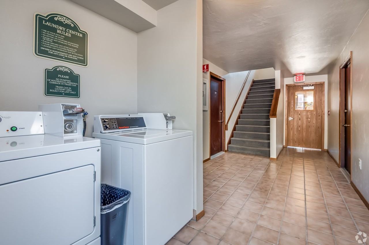 Mesa Adobe - Photo 5 of 26