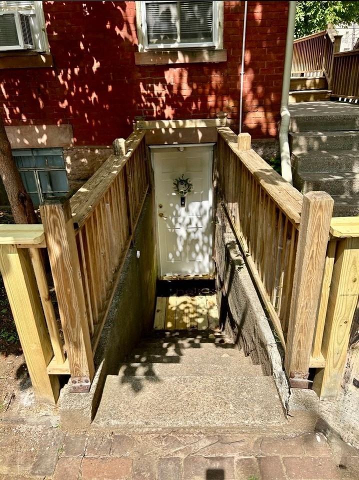 312 South Upper Street - Photo 7 of 28