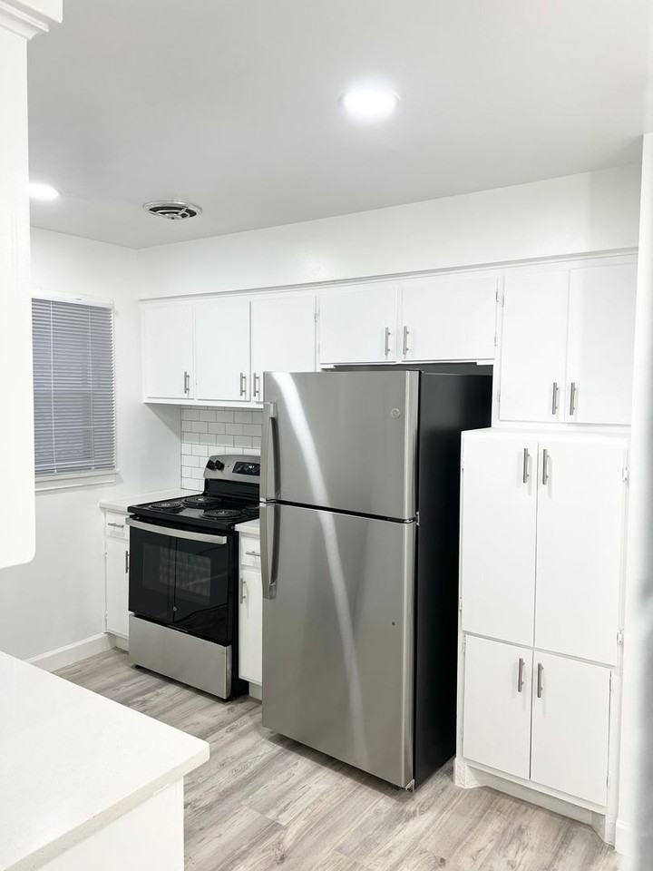 Clarisa Properties LLC - Photo 3 of 13