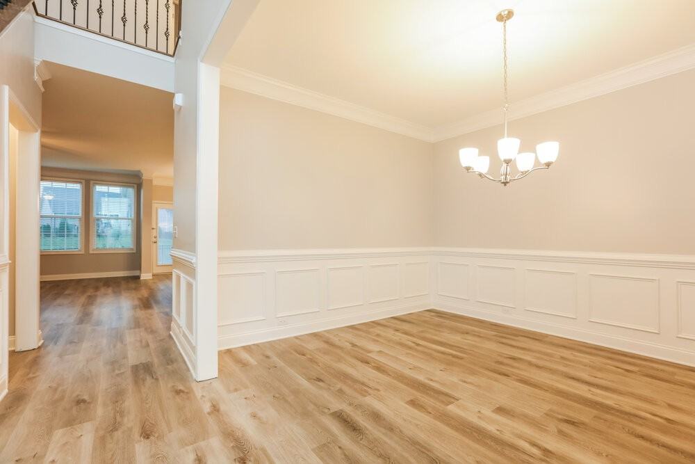 7435 Birchshire Dr - Photo 6 of 18