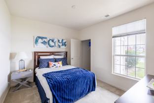 Historical - Lakeshore Apts - Photo 1 of 1