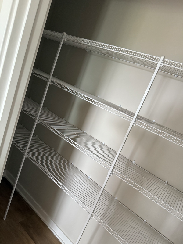 4759 172nd St - Photo 5 of 10