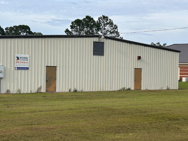 102 Cloverdale Rd - Photo 2 of 5