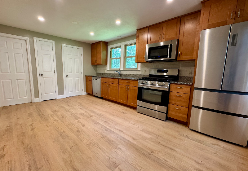 4 Link St - Photo 3 of 18