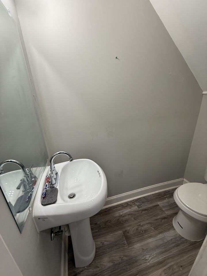 766 Kirkham St #NA - Photo 4 of 16