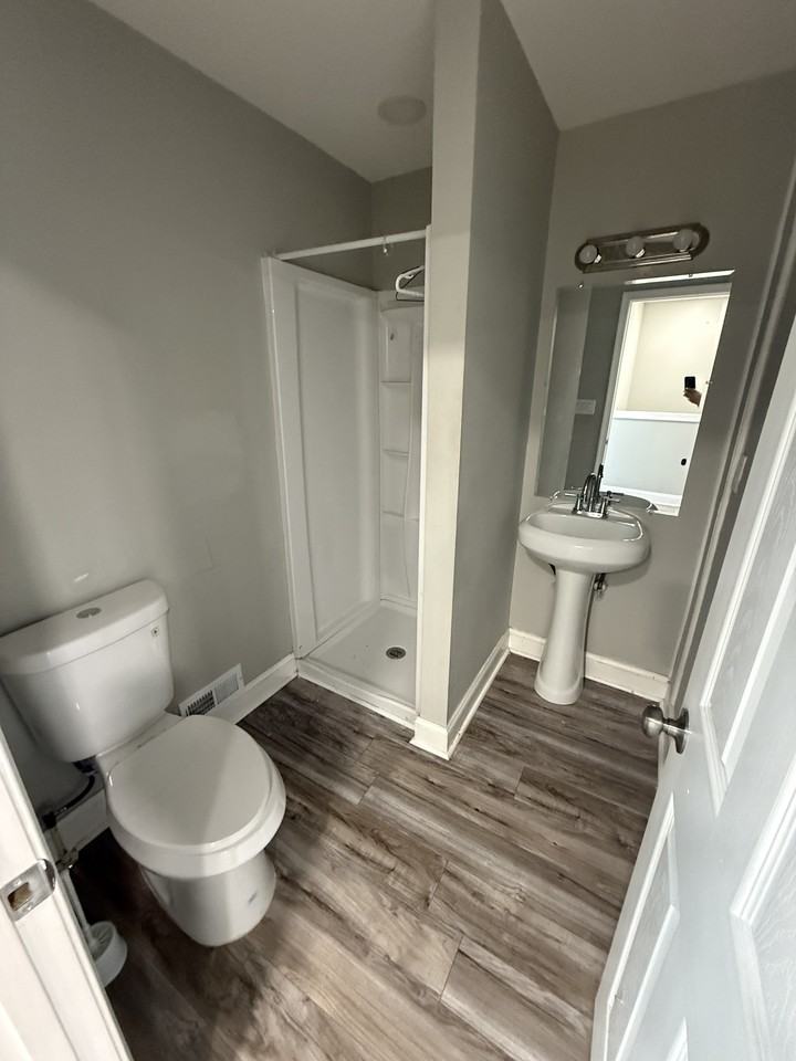 766 Kirkham St #NA - Photo 6 of 16