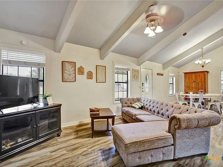 818 Fawn River Dr #NA - Photo 7 of 21
