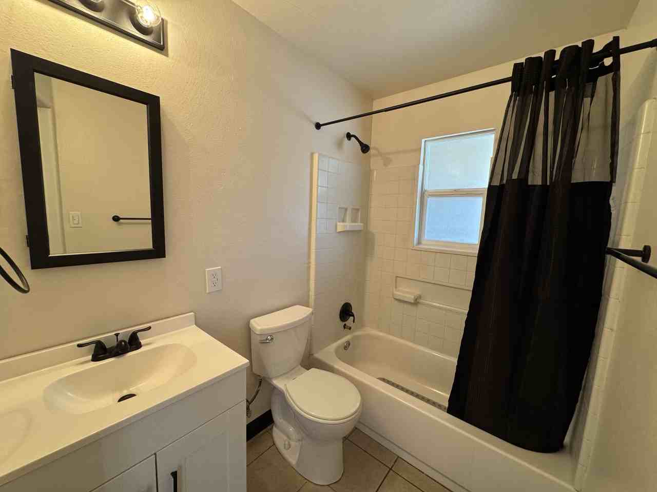 1425 S School St #NA - Photo 3 of 9