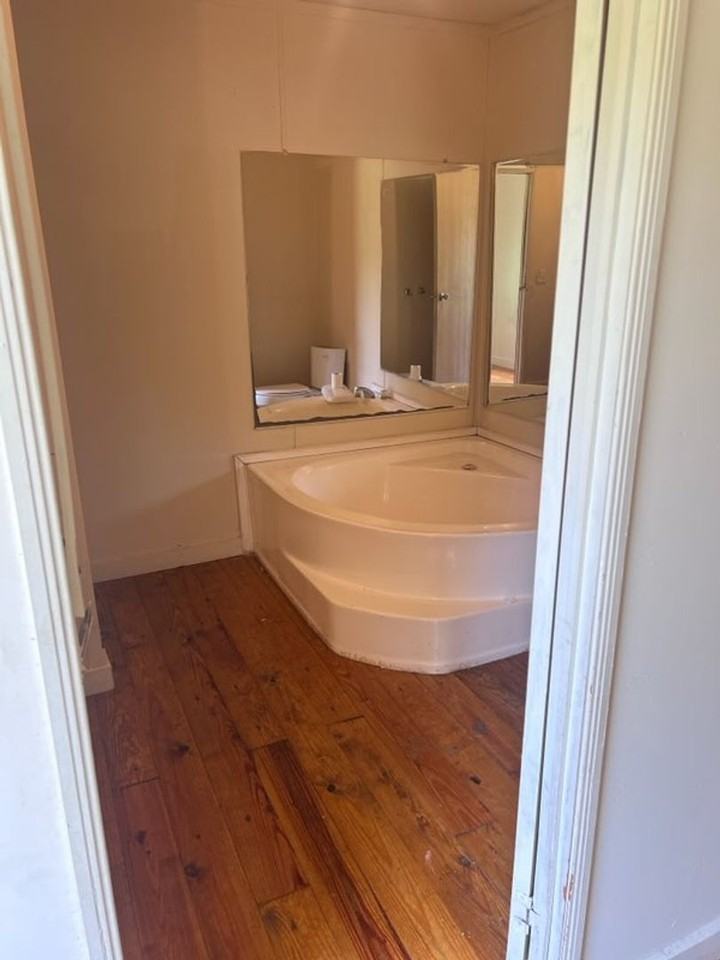 108 Drive 453 - Photo 2 of 11