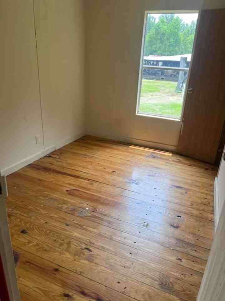 108 Drive 453 - Photo 3 of 11