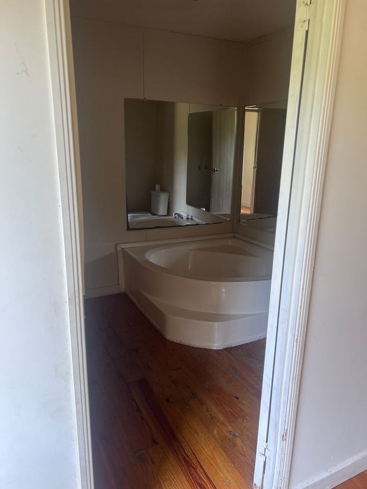 108 Drive 453 - Photo 7 of 11