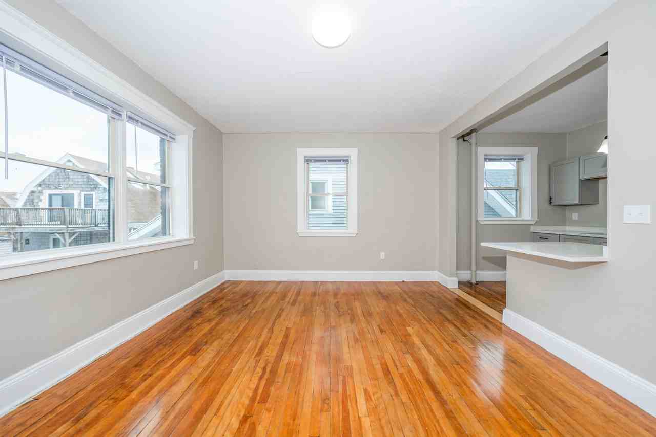 Broadway #12 - Photo 3 of 8