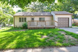 900 S Marday Ave - Photo 1 of 1