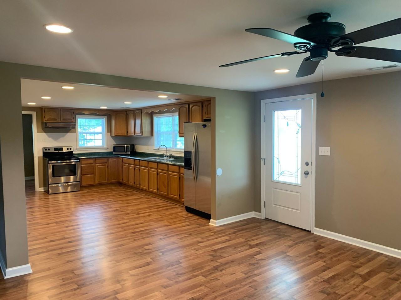 528 Haws Run Rd - Photo 5 of 17