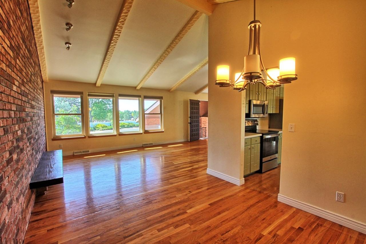 1201 Miramonte St - Photo 4 of 26
