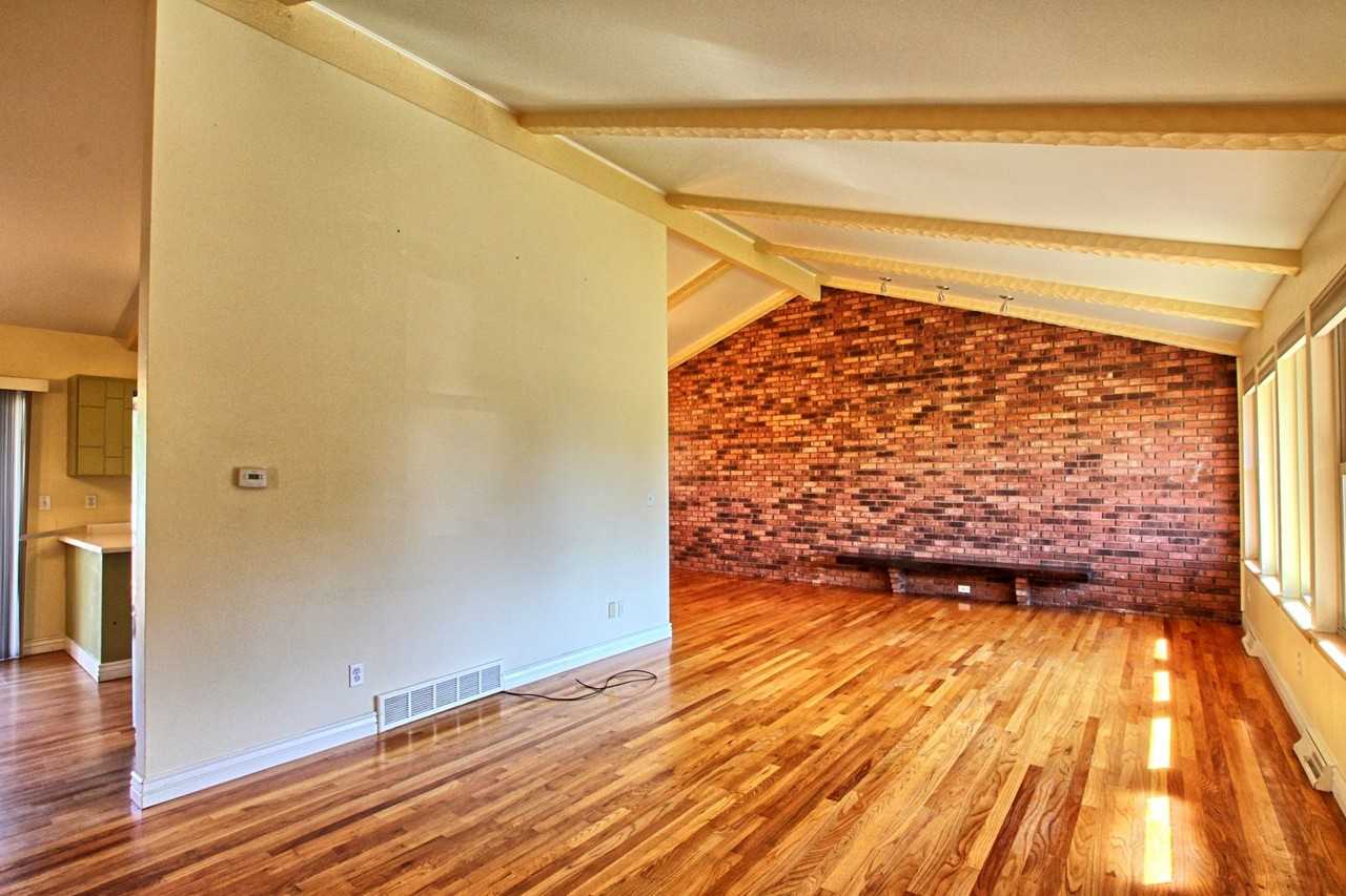 1201 Miramonte St - Photo 5 of 26
