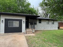 featured image of 421 Nw 57th St