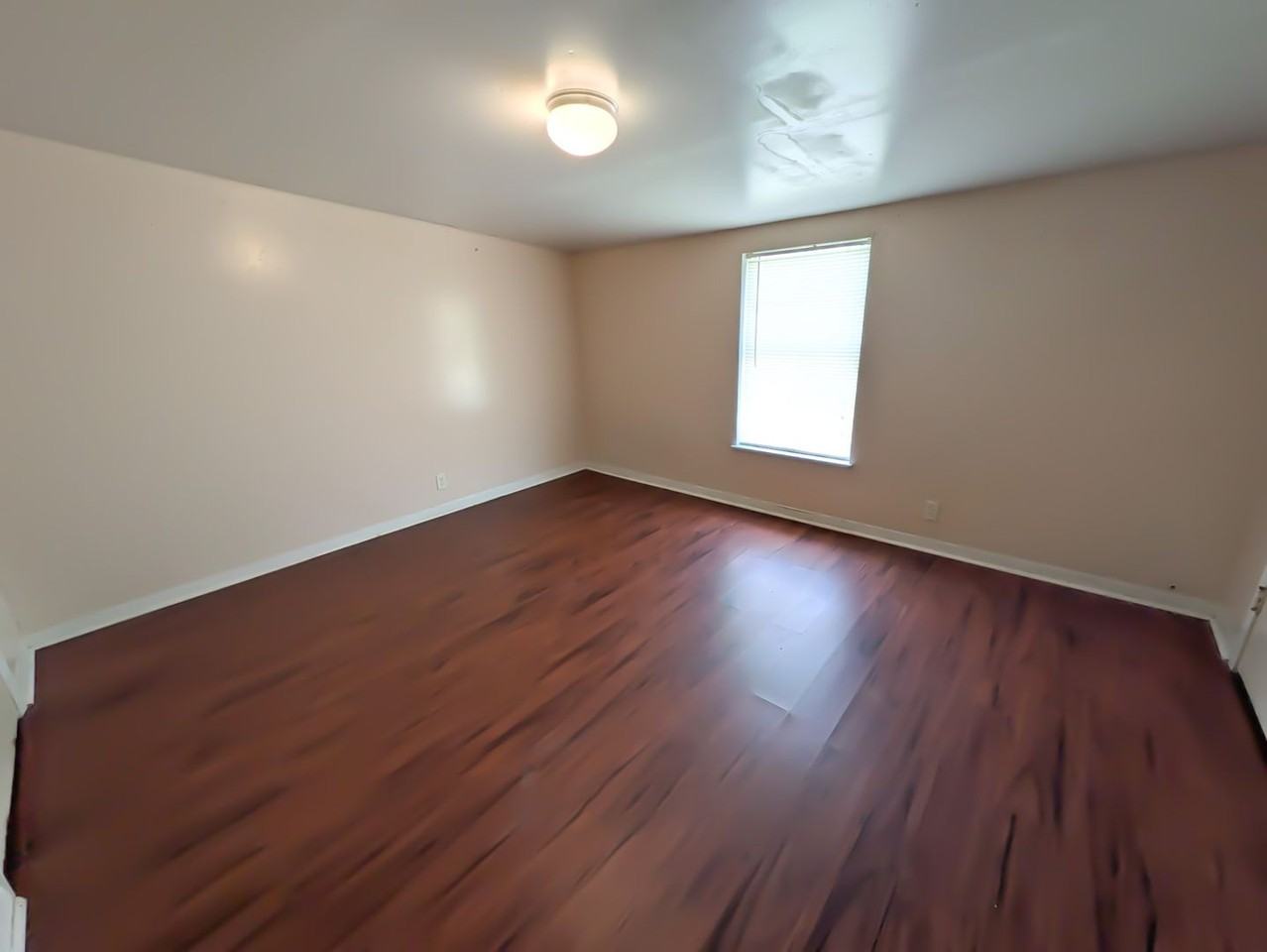 24708 Highway 124 - Photo 6 of 14