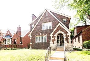 featured image of 5018 Miami St