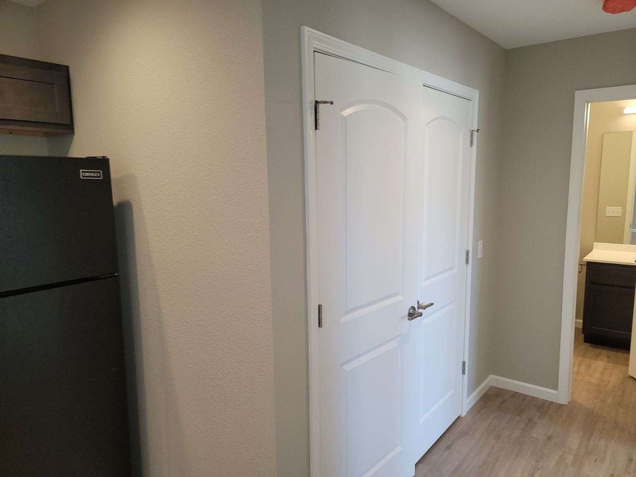 Shelbyville Apartments - Photo 7 of 14