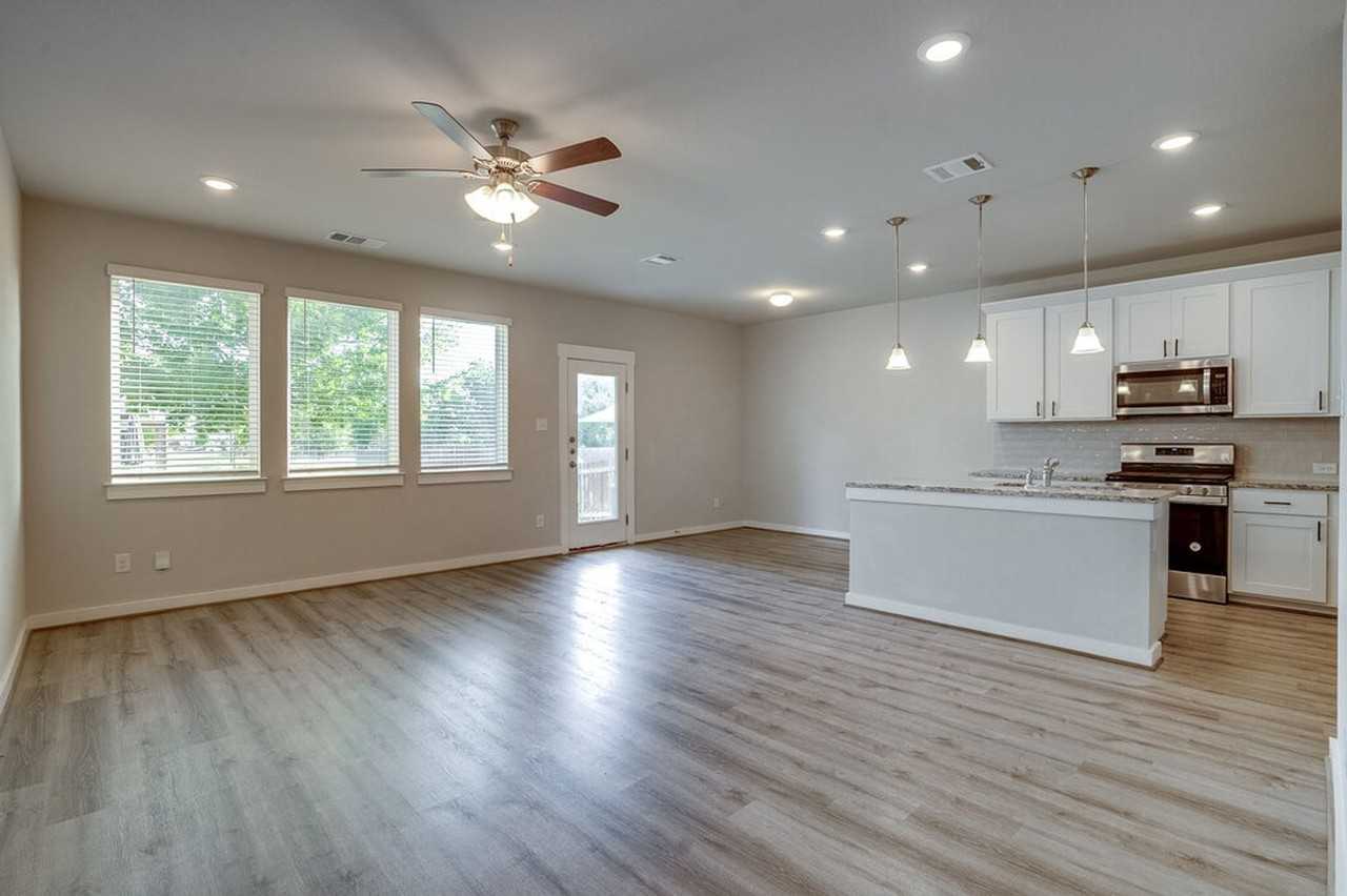 505 Pearly Eye Dr #B - Photo 5 of 21