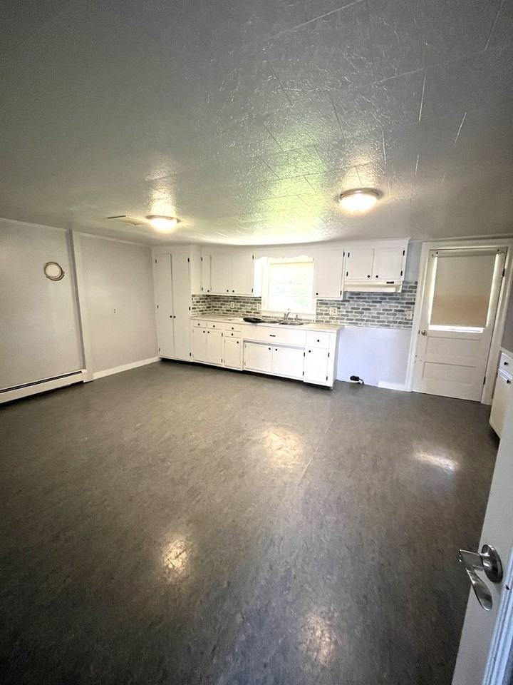 437 Walnut Bottom Rd - Photo 4 of 35