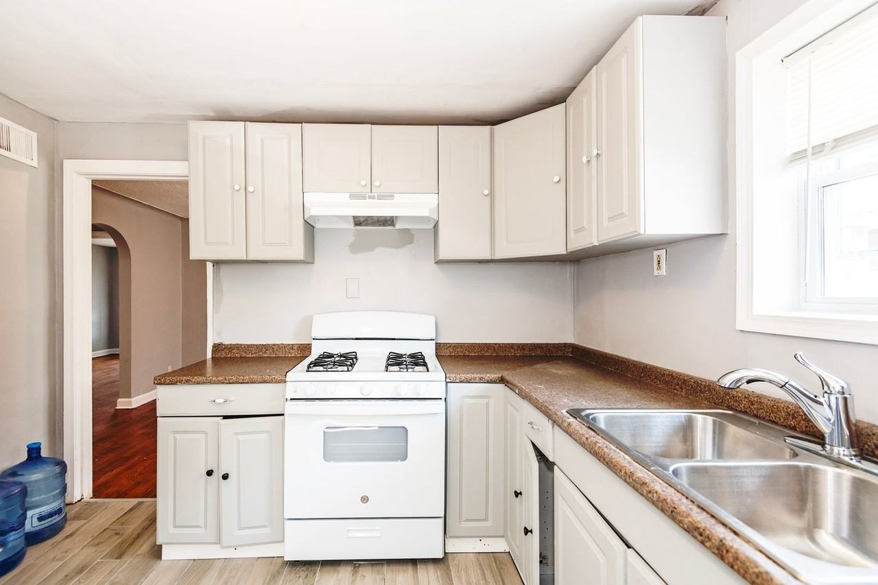 4262 Dardenne Dr - Photo 7 of 16