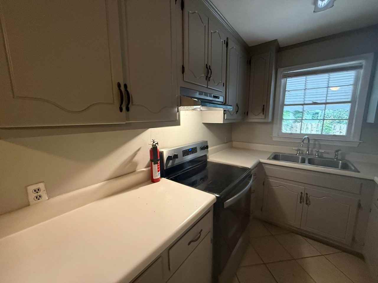 219 Vista Cir - Photo 2 of 15