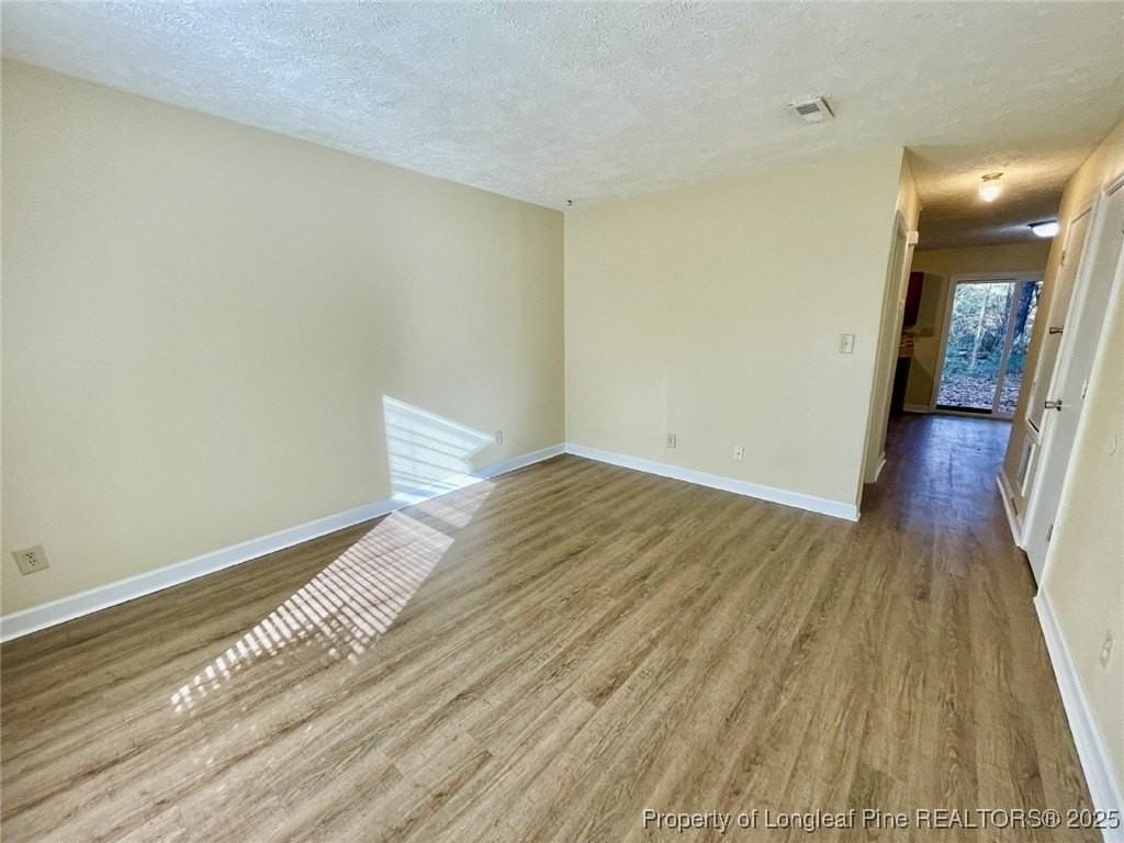 5854 Aftonshire Dr - Photo 5 of 15