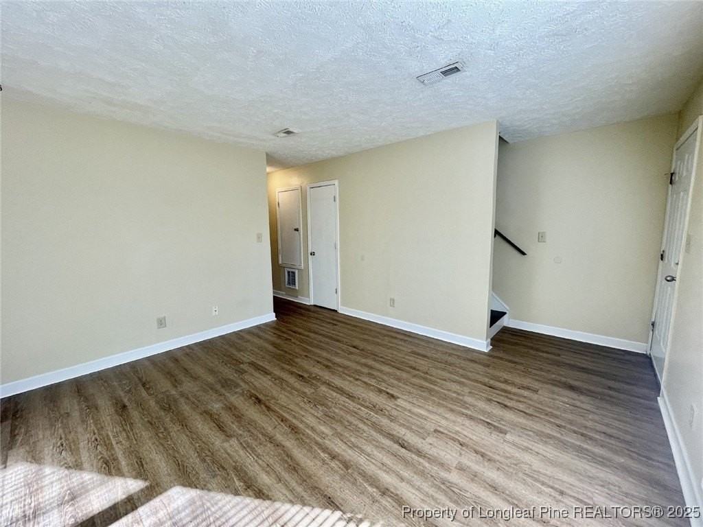 5854 Aftonshire Dr - Photo 6 of 15