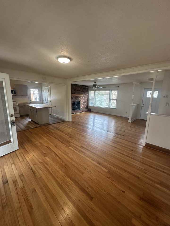 6512 Springfield Drive - Photo 2 of 34