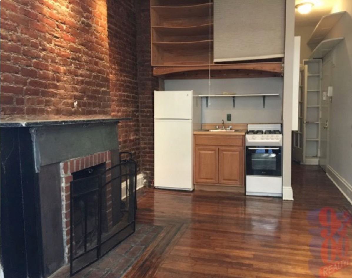 Leroy St - Photo 3 of 4