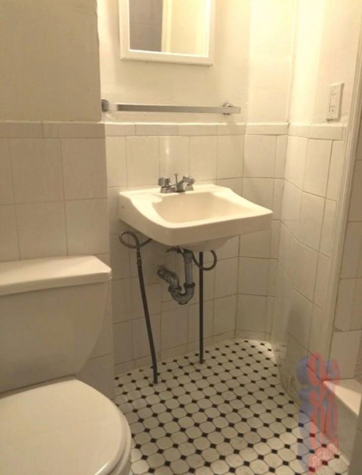 Leroy St - Photo 4 of 4