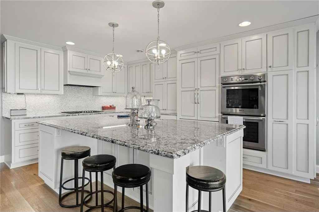 4018 Sunset Dr - Photo 4 of 27