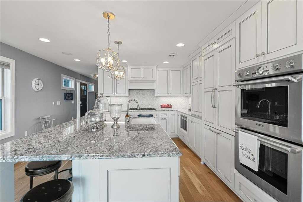 4018 Sunset Dr - Photo 5 of 27